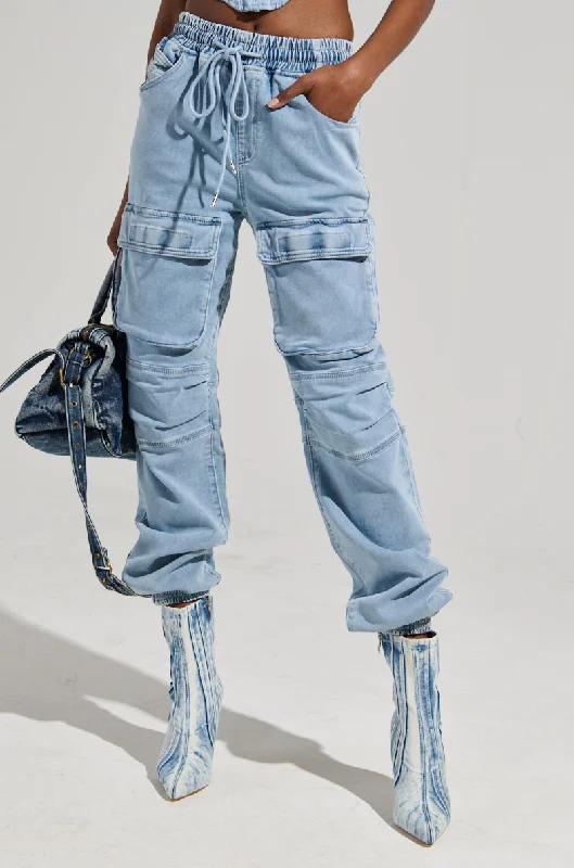 STAY COOL DENIM JOGGER